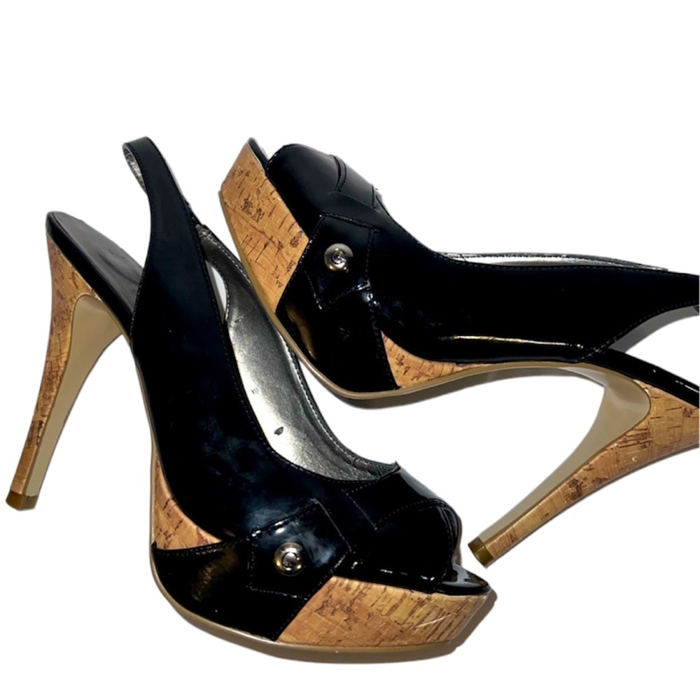 Vintage 90’s Guess black patent leather sling back pumps cork heels size 7